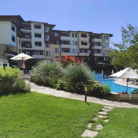 Apartmán Garden Of Eden Ground Floor With Pool And Sea View *